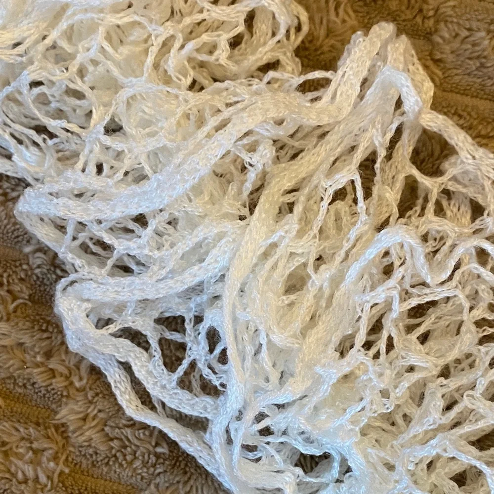 White Ruffle Stretch Scarf - Picture 3 of 4